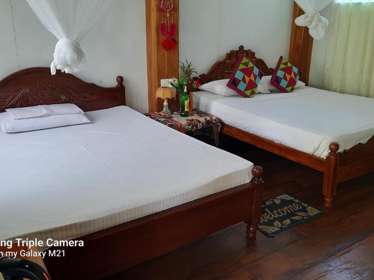 Ruk Sewana Villa Tree House 锡吉里亚 外观 照片